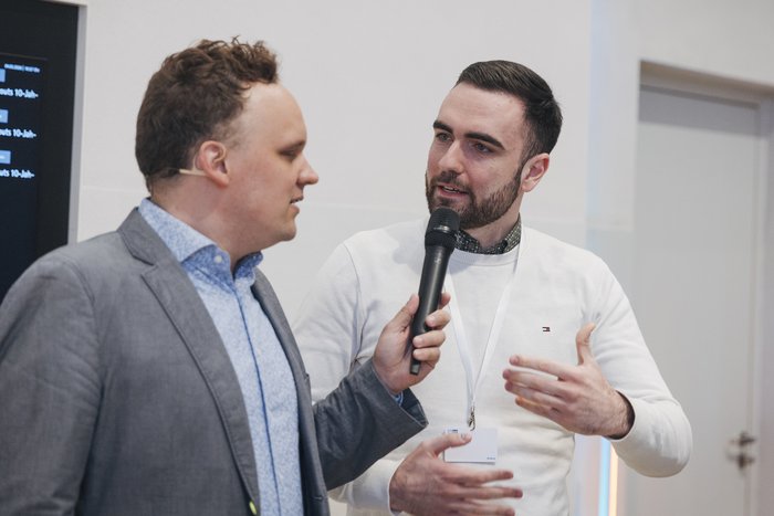 KarriereScout wird interviewt