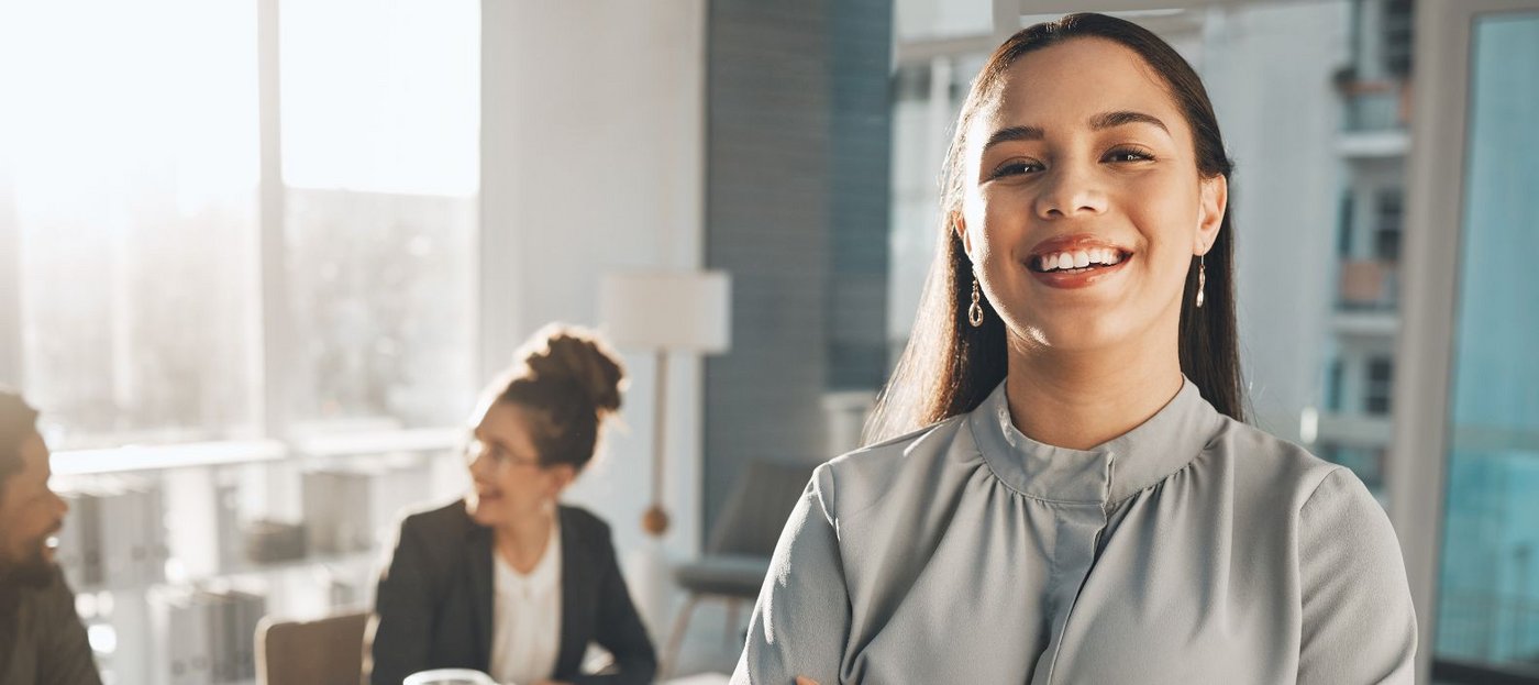 Lachende Frau. Foto: Adobe Stock