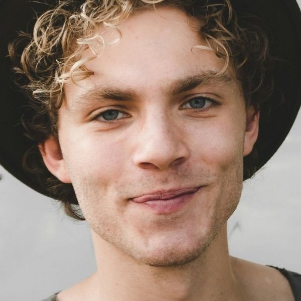 Junger Mann. Foto: Unsplash